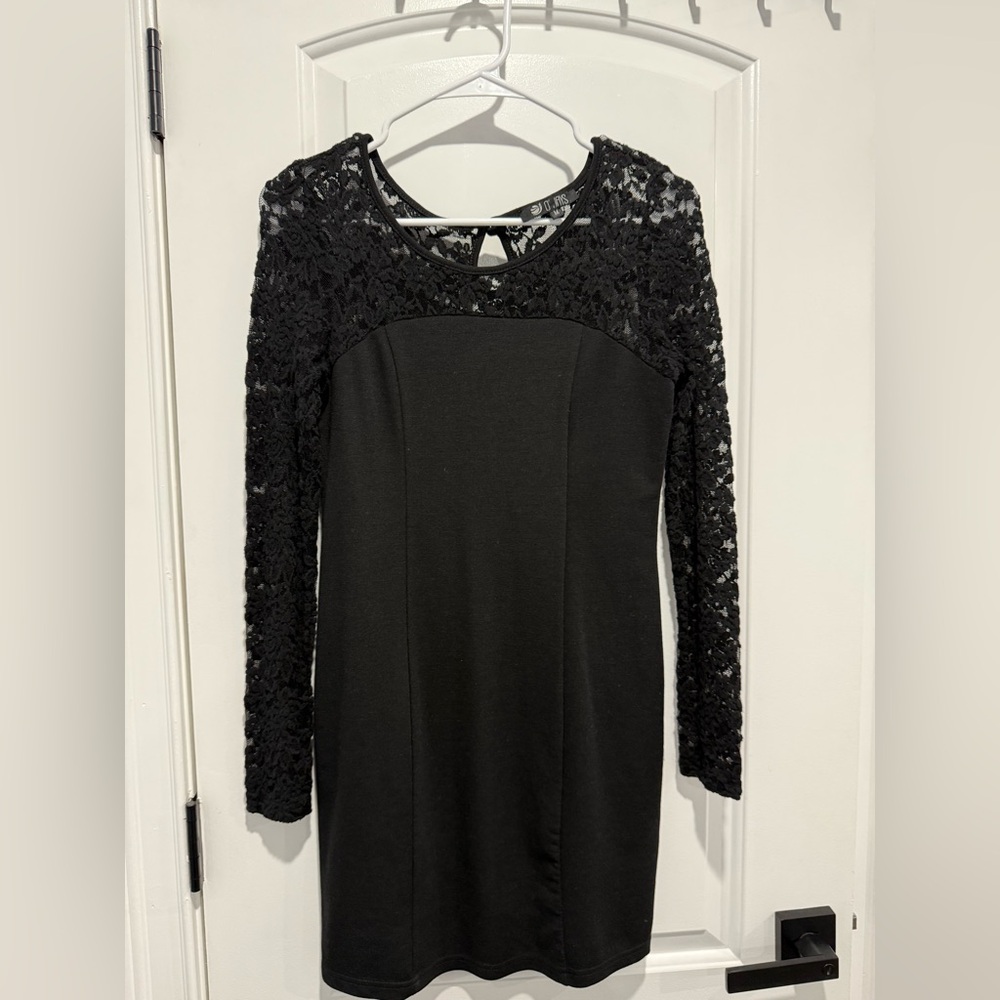 New without tag Women black mini dress